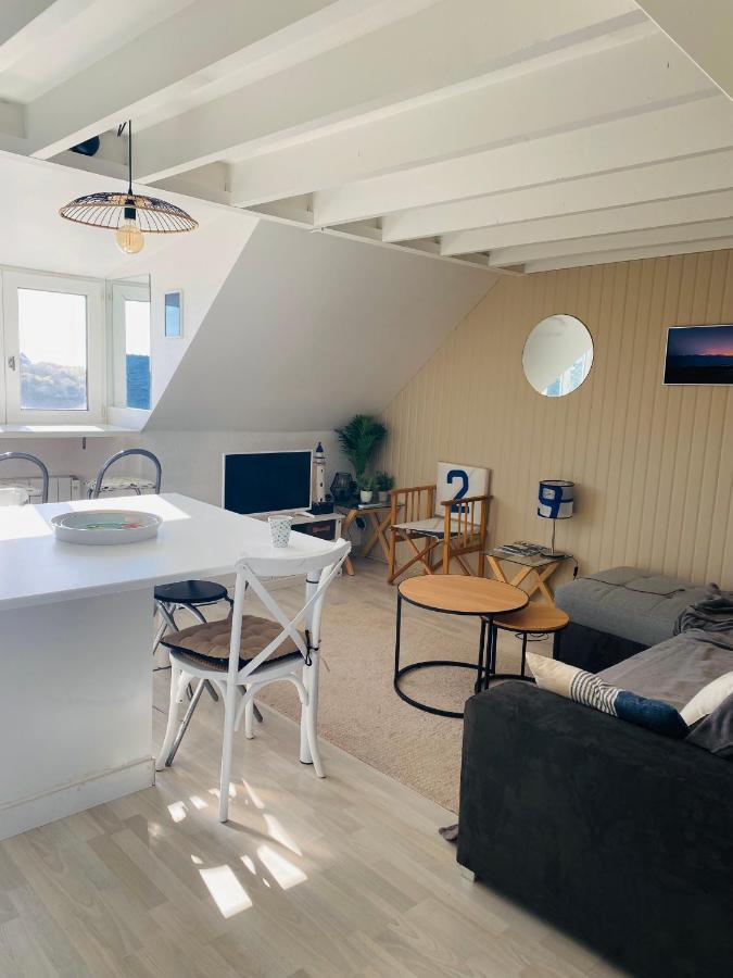 Apartment T2 - T3 Vue Exceptionnelle - Centre De *